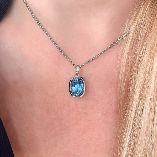 J3110 – Neck