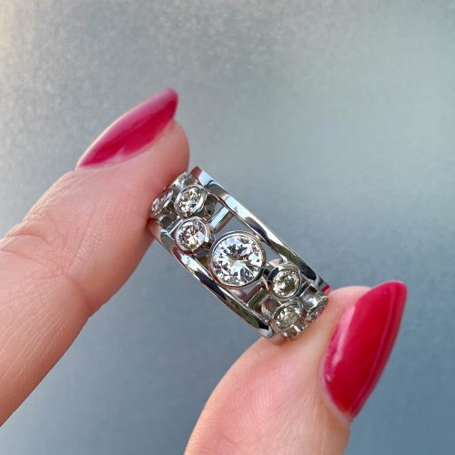 J3168 – Fingers