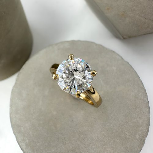 Custom diamond ring