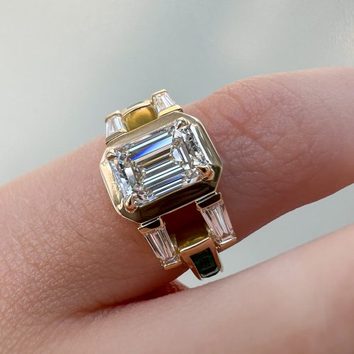 J4055 – Finger