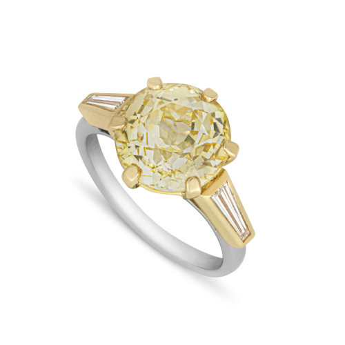 3Bespoke jewellery design