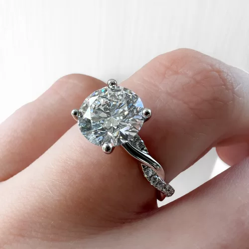 Custom Solitaire Engagement Ring