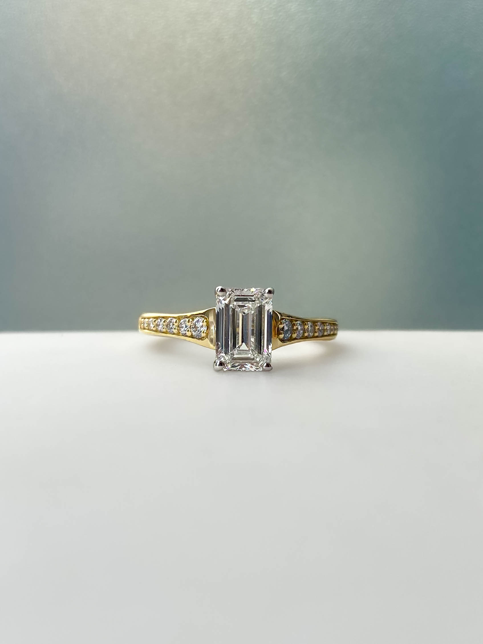 J3265 – Marble