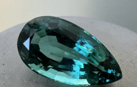 15.18 CARAT PETROL BLUE TOURMALINE 15.18 CARAT PETROL BLUE TOURMALINE