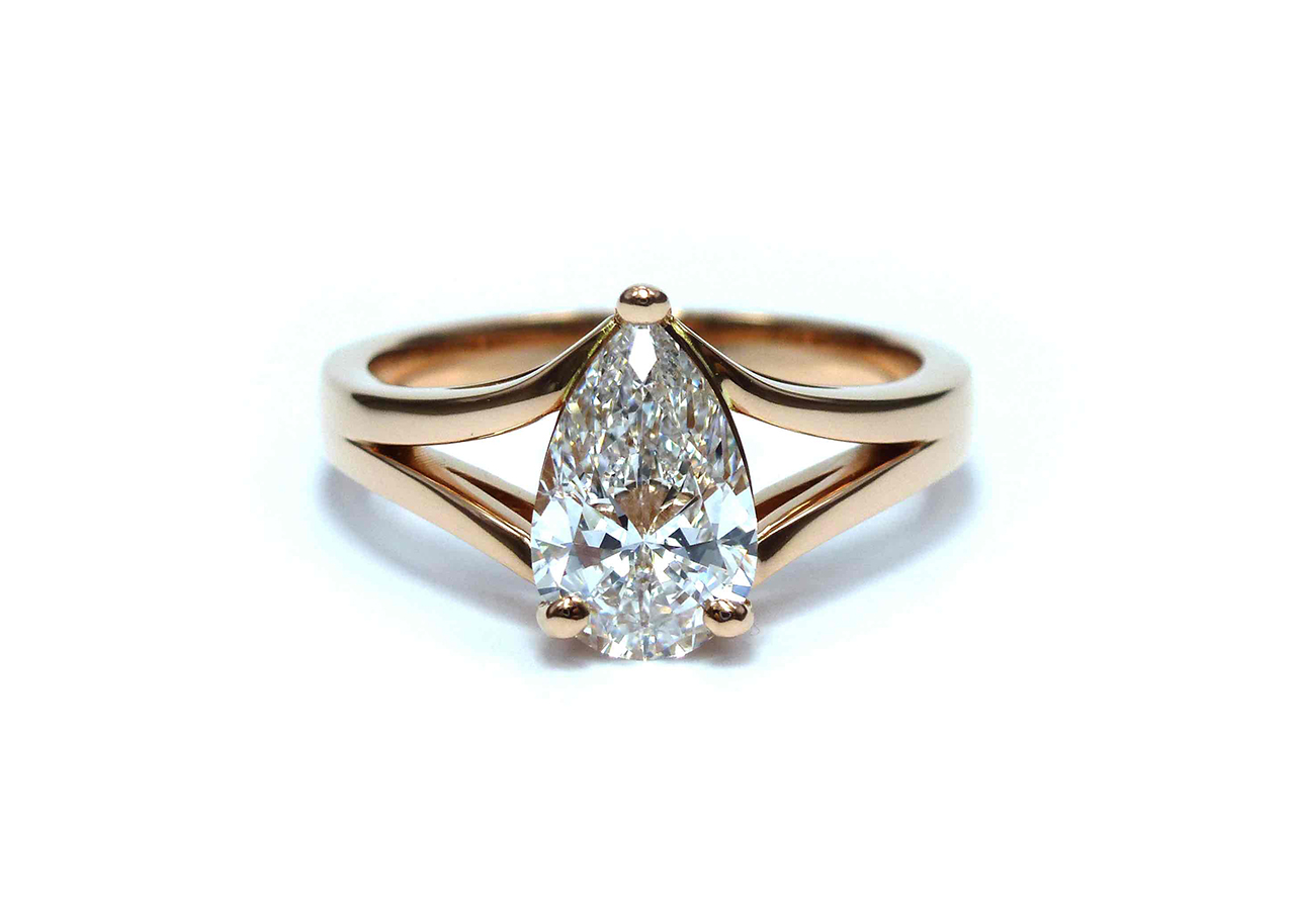 Pear-cut-rose-gold-ring Pear cut rose gold ring